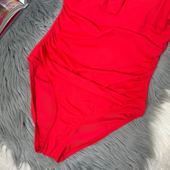 NWOT Tahari Red Ruffle One Piece Swimsuit Sample Ruched Tummy Control Sz S - Picture 4 of 9